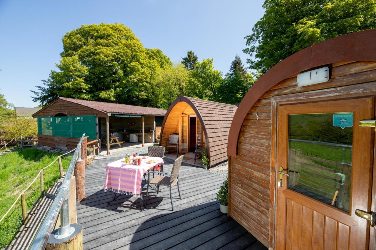 Ty Grug Pods Hotel Bryngwyn ภายนอก รูปภาพ